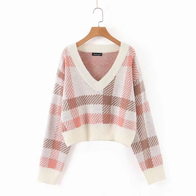 Lyne | V-neck Short Sweater Retro Check Girl Sweater